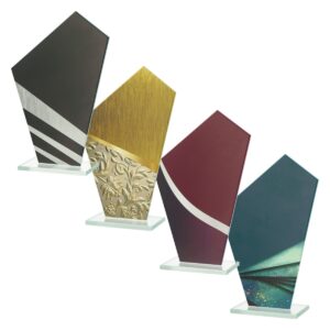 Statuetki szklane Q-GRAW - cztery kolory